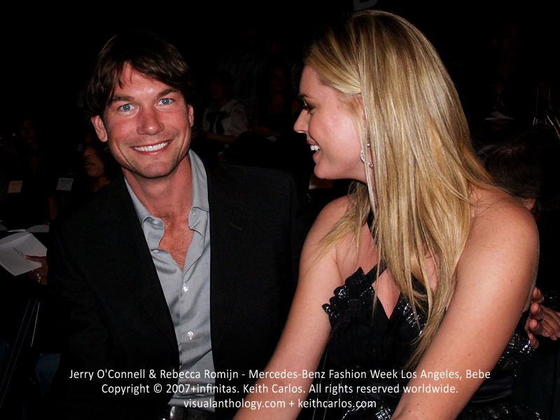 Rebecca Romijn & Jerry O’Connell - Mercedes-Benz Fashion Week Los Angeles